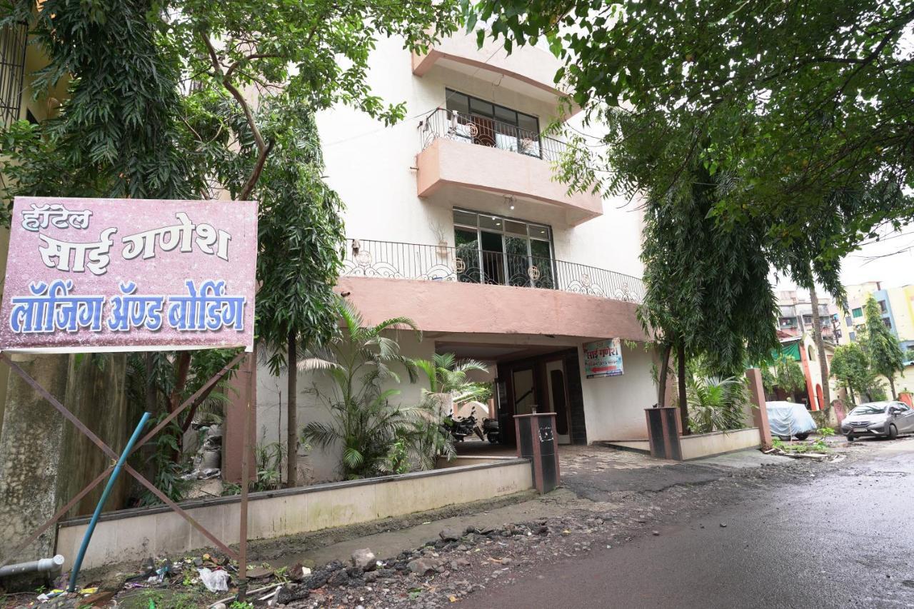 Hotel Sai Ganesh Lodging & Boarding By Wb Inn Titwala Ngoại thất bức ảnh
