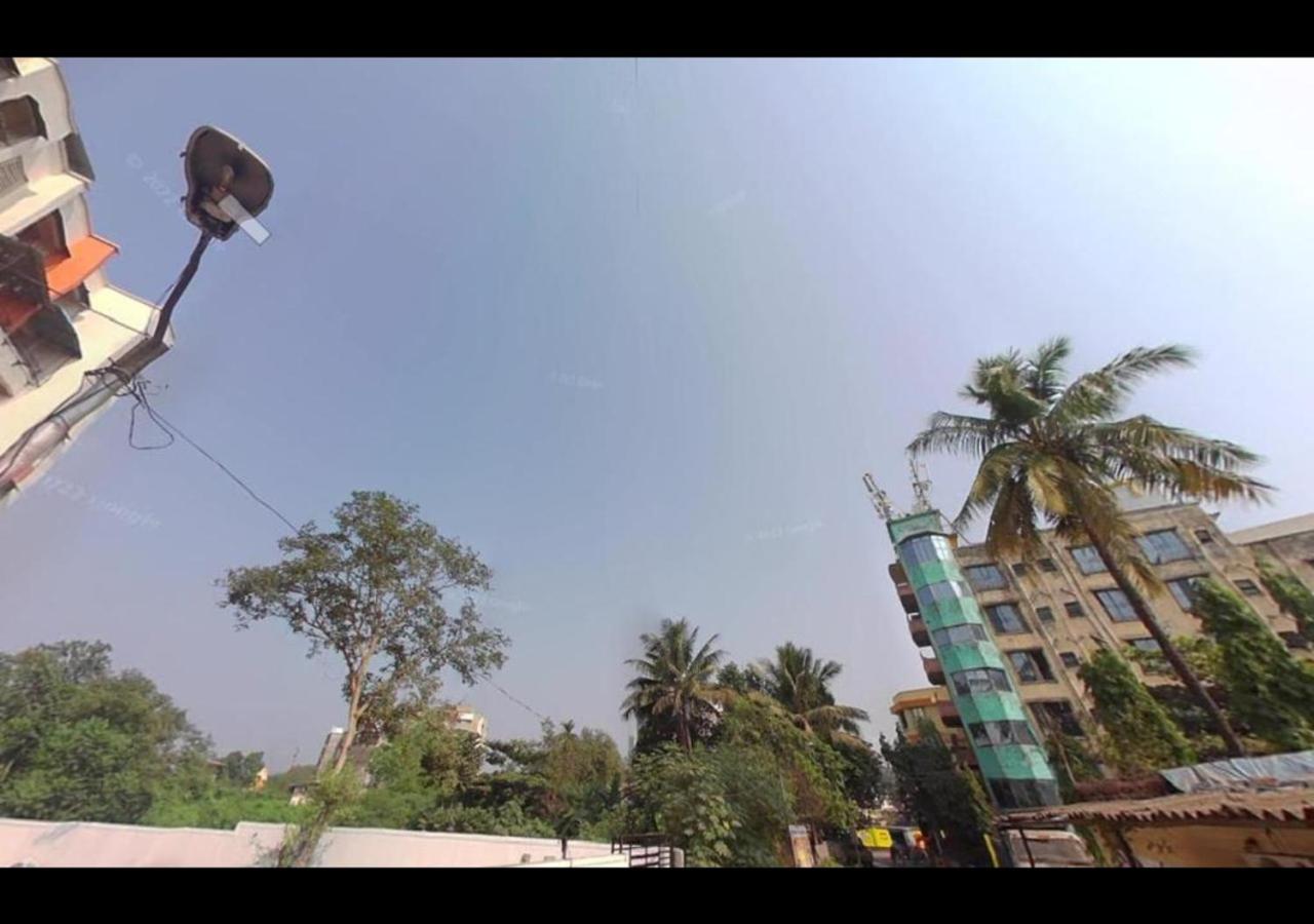 Hotel Sai Ganesh Lodging & Boarding By Wb Inn Titwala Ngoại thất bức ảnh